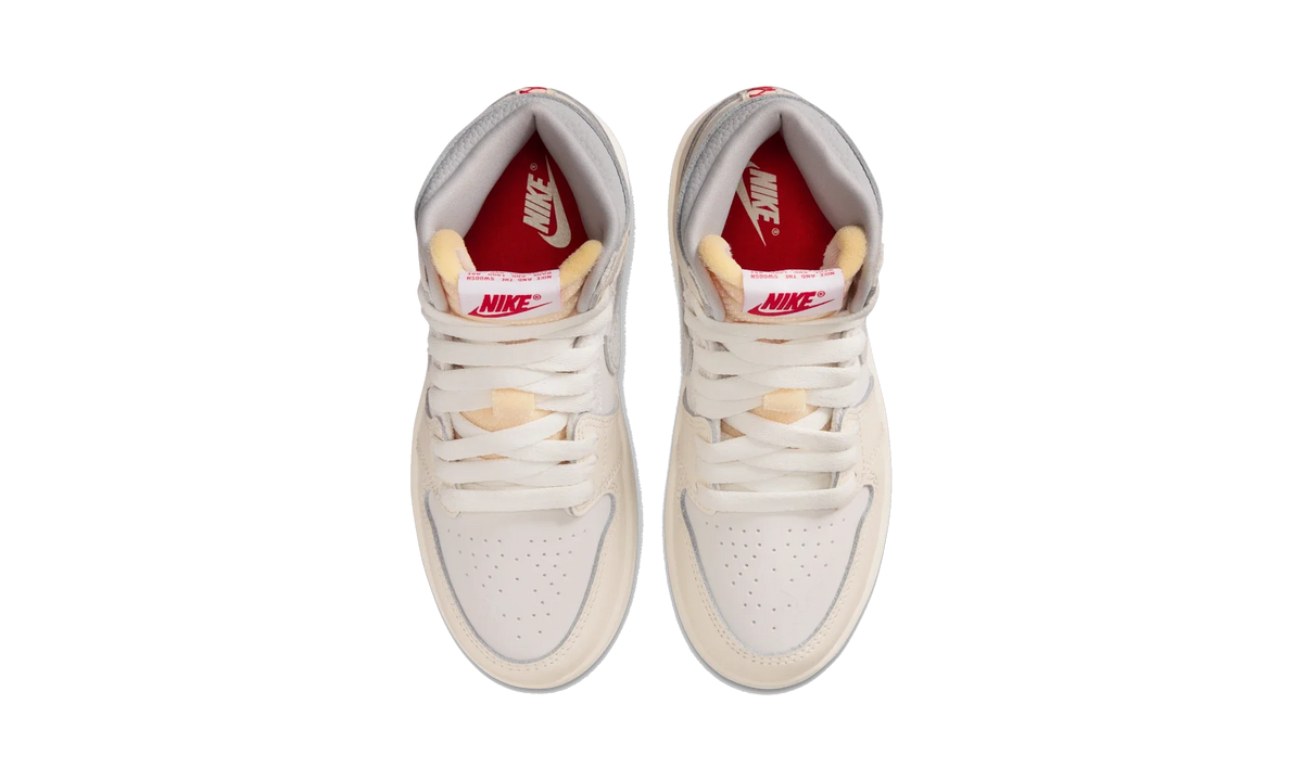 Overkicks - Air Jordan 1 Retro High OG Sail University Red (PS) (IH4283-100) - imagen 5