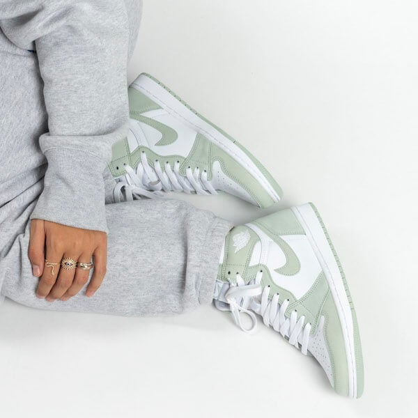 Overkicks - Air Jordan 1 Retro High OG Seafoam (CD0461-002) - detalle talón