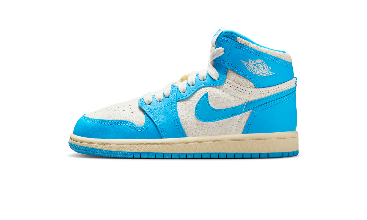 Overkicks - Air Jordan 1 Retro High OG UNC Reimagined (PS) (FD1412-402) - vista lateral