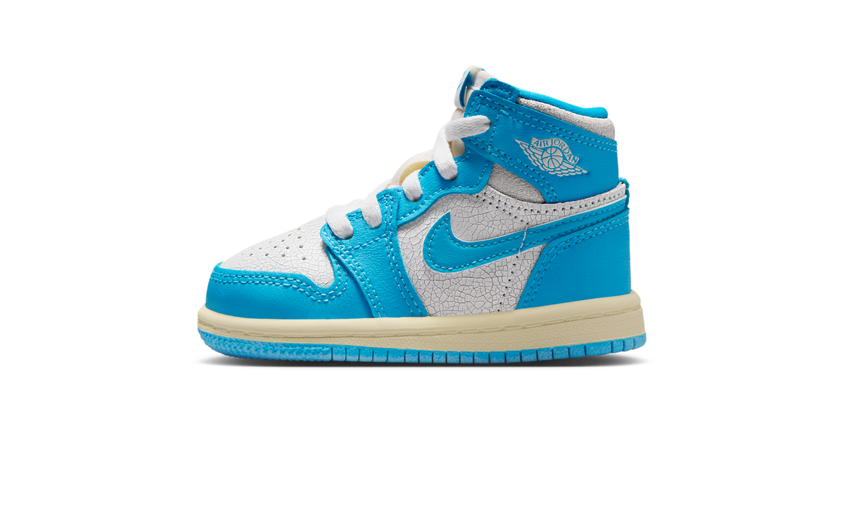 Overkicks - Air Jordan 1 Retro High OG UNC Reimagined (TD) (FD1413-402) - vista lateral