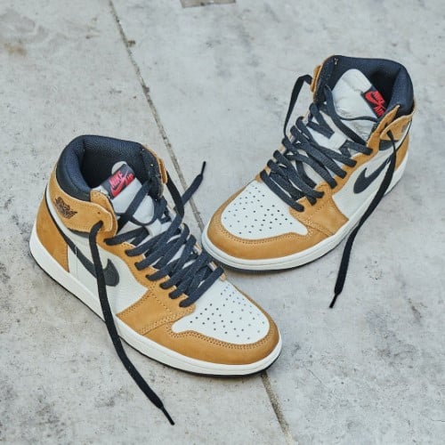 Overkicks - Air Jordan 1 Retro High Rookie of the Year (555088-700) - detalle talón