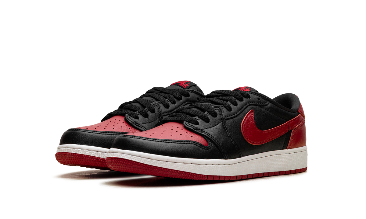Overkicks - Air Jordan 1 Retro Low OG Banned (GS) (IW6277-001) - imagen 2