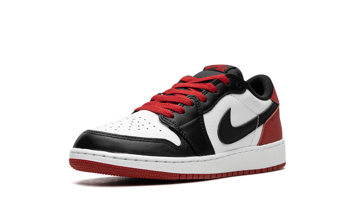 Overkicks - Air Jordan 1 Retro Low OG Black Toe (2023) (GS) (CZ0858-106) - imagen 4