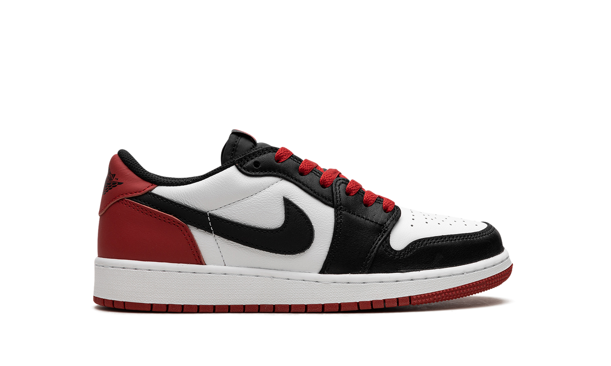 Overkicks - Air Jordan 1 Retro Low OG Black Toe (2023) (GS) (CZ0858-106) - imagen 6