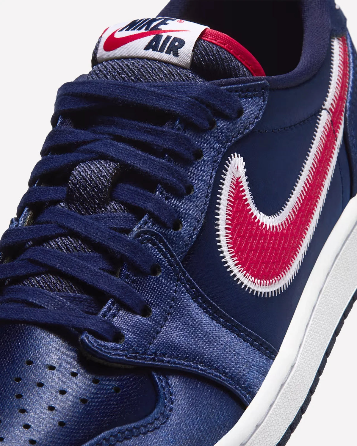 Overkicks - Air Jordan 1 Retro Low OG Howard University Bison (IX8478-410) - imagen 5