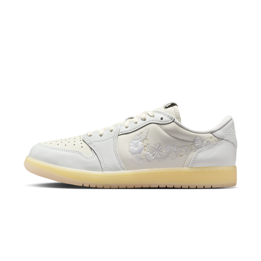 Overkicks - Air Jordan 1 Retro Low OG Rabbit Floral Swoosh (IF4391-100) - vista lateral