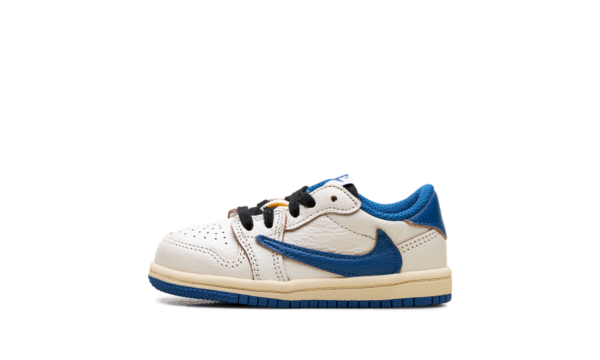 Overkicks - Air Jordan 1 Retro Low OG SP Fragment x Travis Scott Sail Military Blue (TD) (DO5441-104) - vista lateral