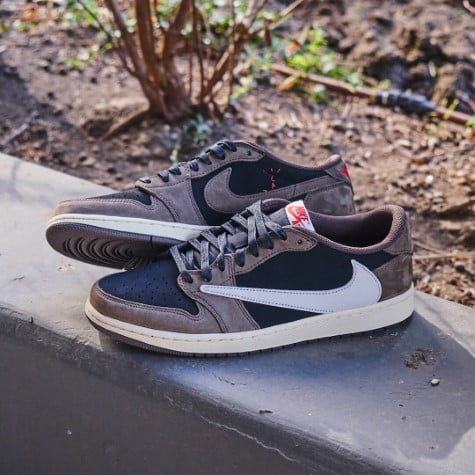 Overkicks - Air Jordan 1 Retro Low OG SP Travis Scott Mocha (CQ4277-001) - detalle talón