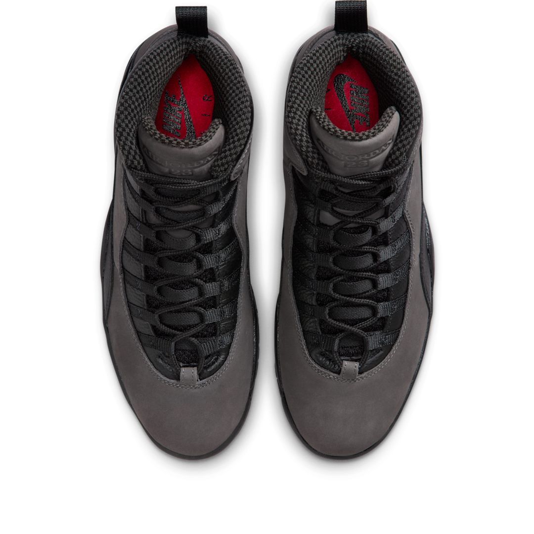 Overkicks - Air Jordan 10 Retro Shadow (2025) (HJ6779-001) - detalle talón