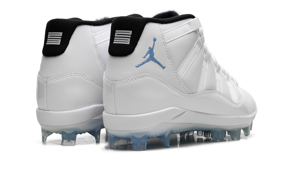 Overkicks - Air Jordan 11 Mid MCS Cleat Legend Blue (HM7326-104) - detalle suela