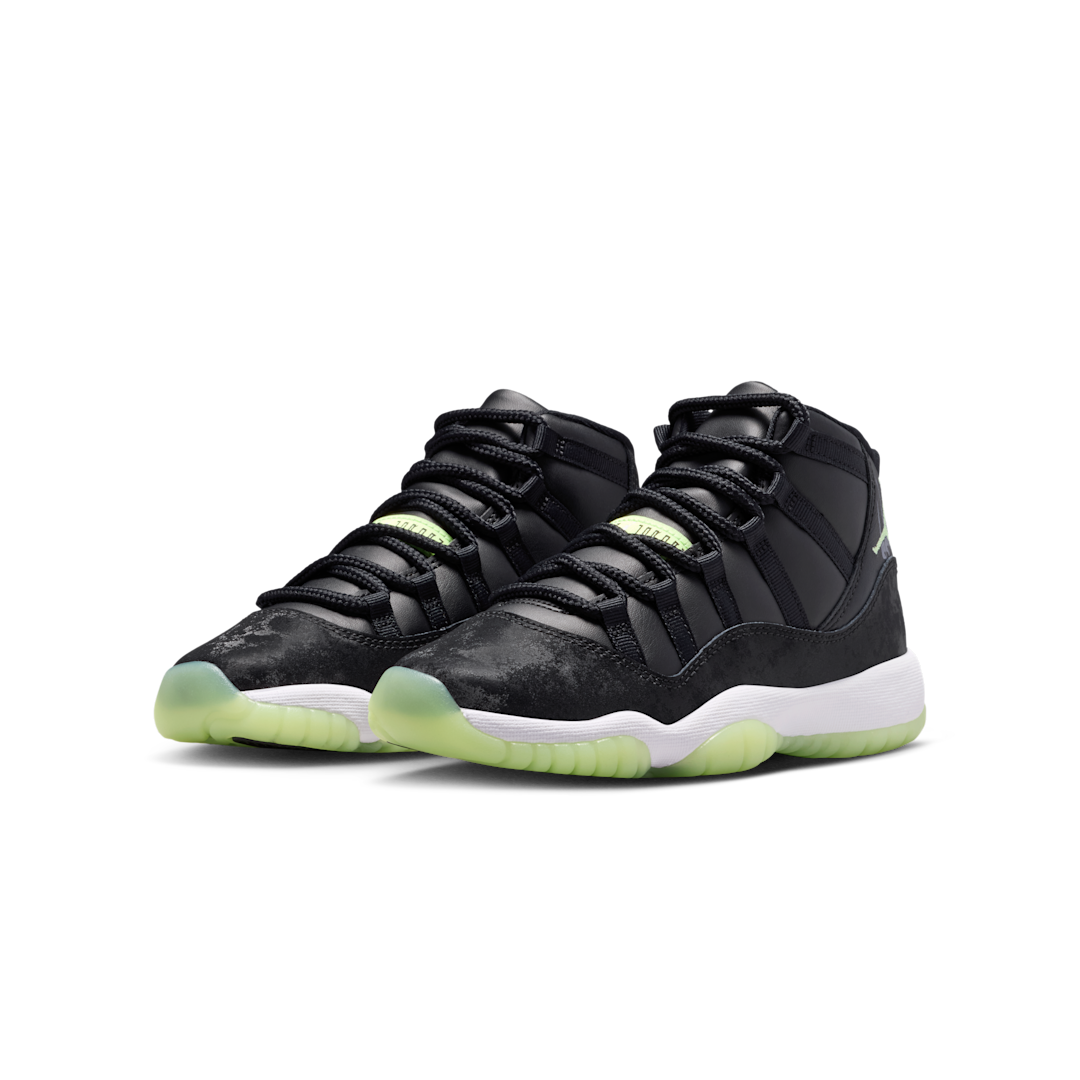 Overkicks - Air Jordan 11 Retro Black Barely Volt (GS) (IB1378-001) - imagen 2