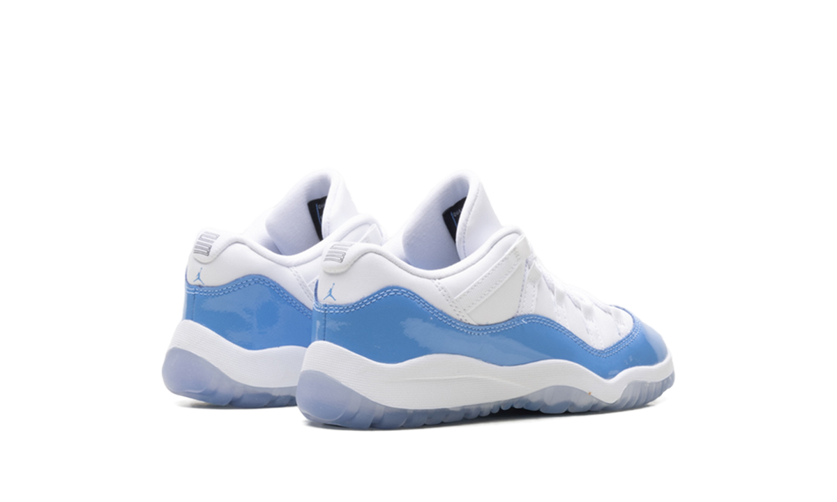 Overkicks - Air Jordan 11 Retro Low University Blue (2026) (PS) (FV5116-100) - imagen 3