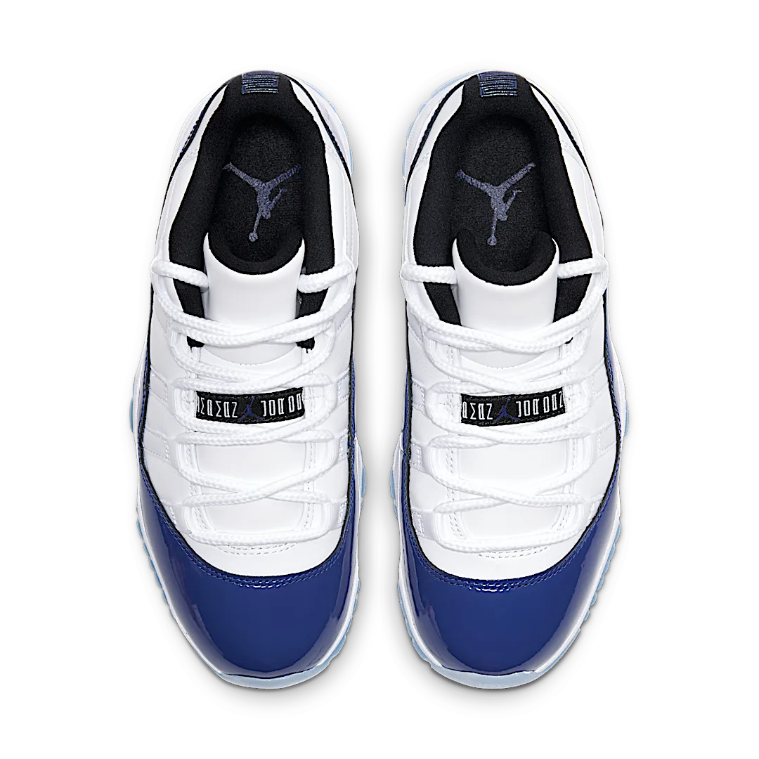 Overkicks - Air Jordan 11 Retro Low White Concord (AH7860-100) - par completo