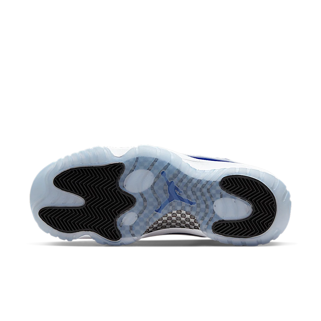 Overkicks - Air Jordan 11 Retro Low White Concord (AH7860-100) - detalle suela
