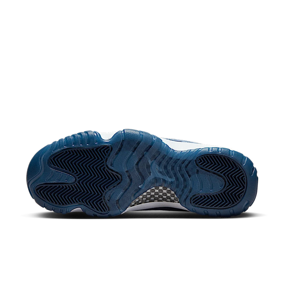 Overkicks - Air Jordan 11 Retro Midnight Navy (AR0715-441) - detalle suela