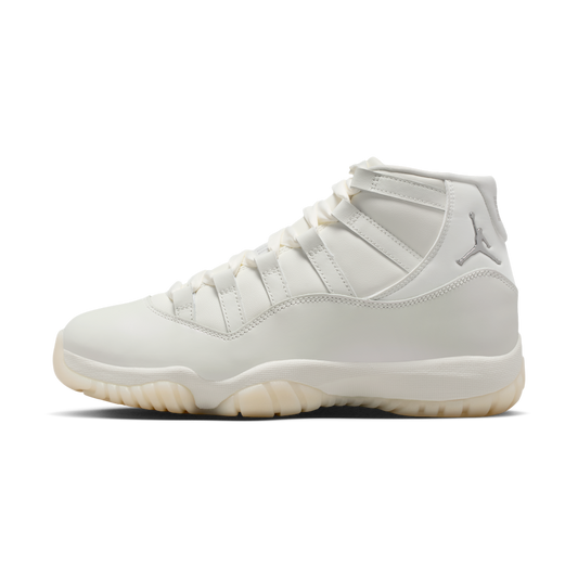 Overkicks - Air Jordan 11 Retro Pearl (AR0715-110) - vista lateral