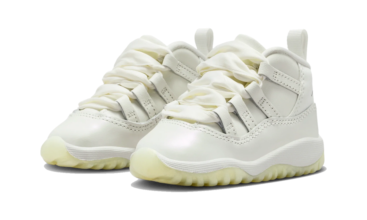 Overkicks - Air Jordan 11 Retro Pearl (TD) (DO3856-110) - imagen 2