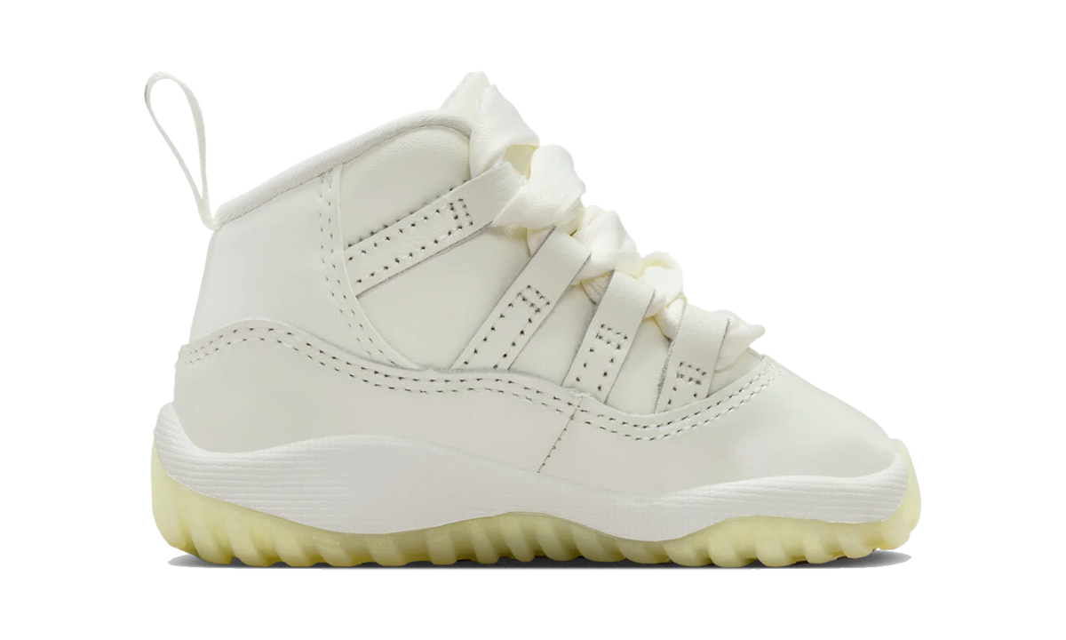 Overkicks - Air Jordan 11 Retro Pearl (TD) (DO3856-110) - imagen 4