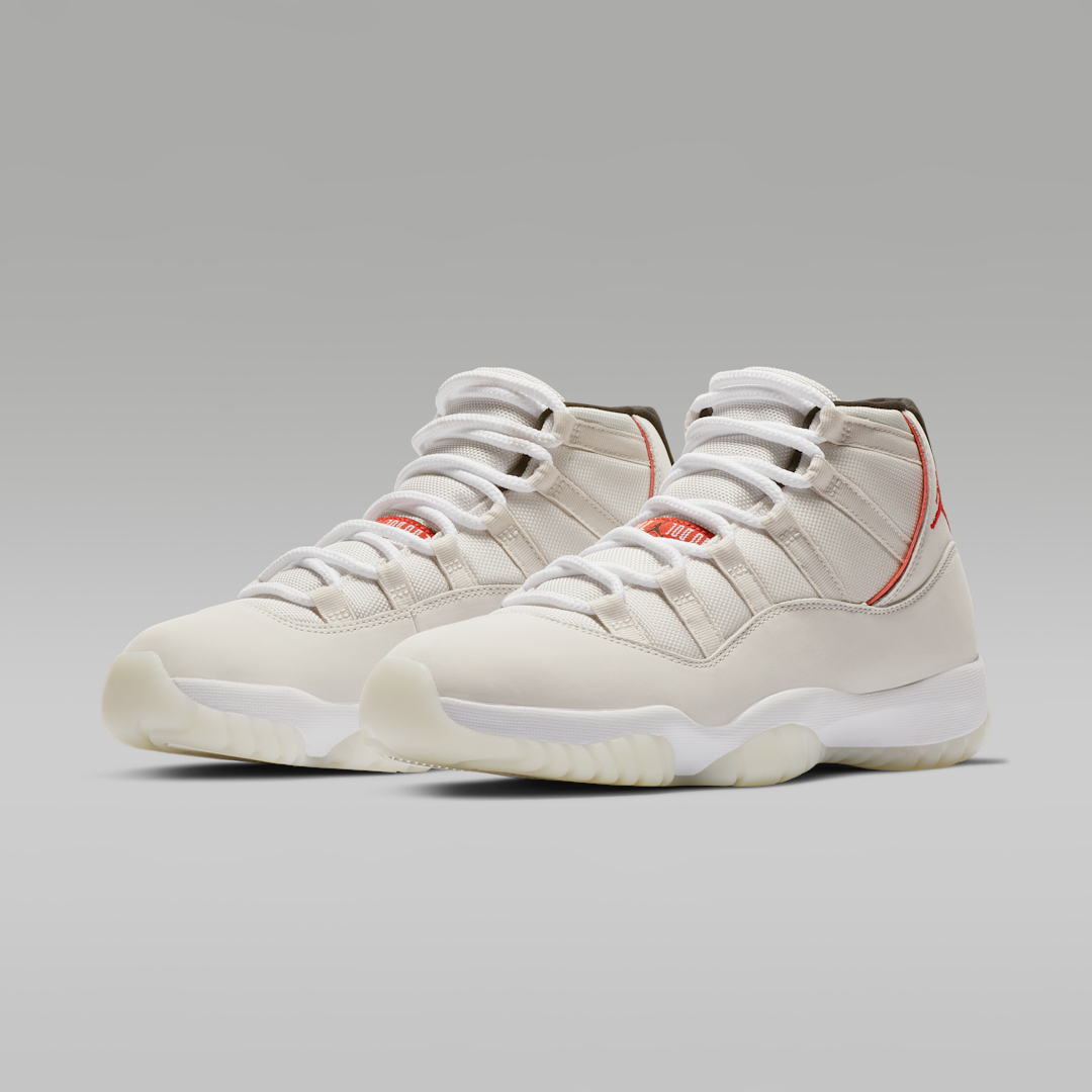 Overkicks - Air Jordan 11 Retro Platinum Tint (378037-016) - vista trasera