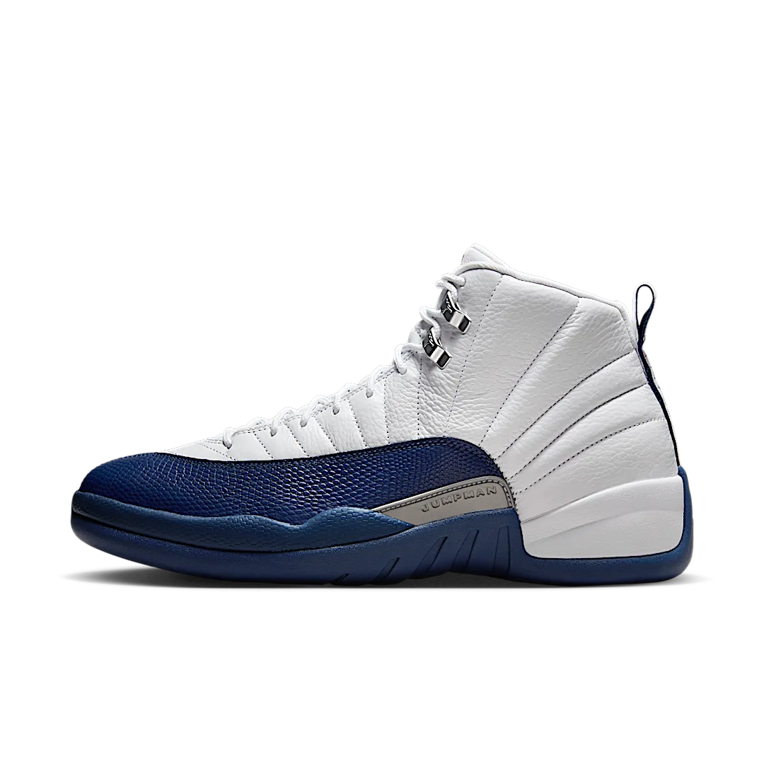 Overkicks - Air Jordan 12 Retro French Blue (2025) (CT8013-114) - vista lateral
