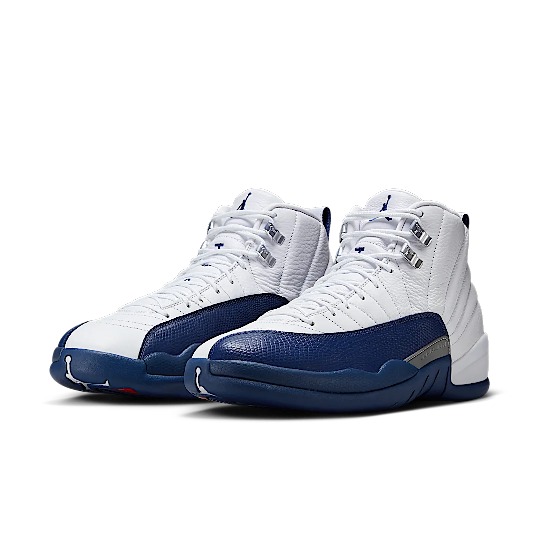 Overkicks - Air Jordan 12 Retro French Blue (2025) (CT8013-114) - vista trasera