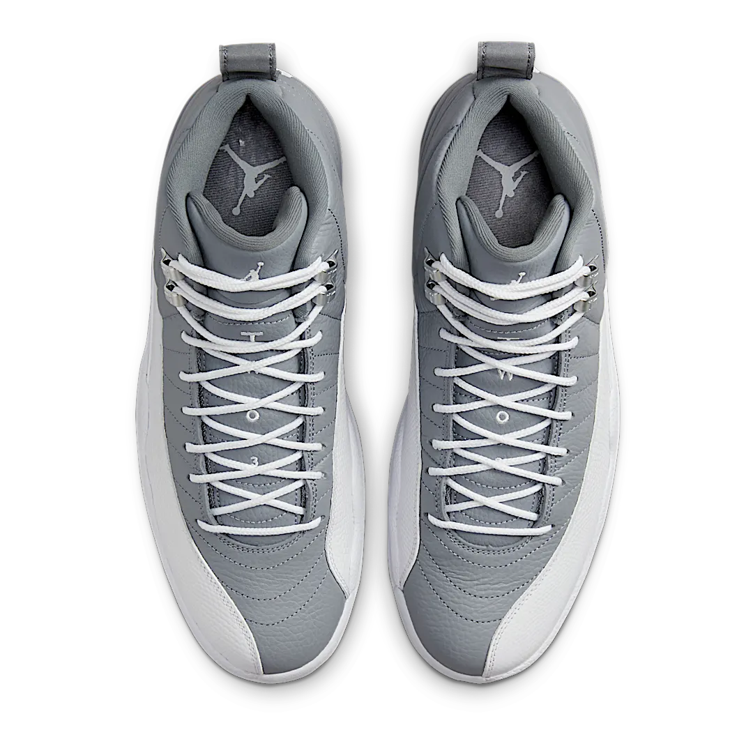 Overkicks - Air Jordan 12 Retro Stealth (CT8013-015) - par completo