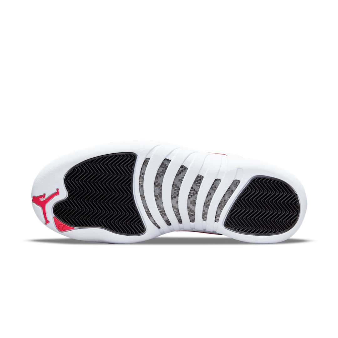 Overkicks - Air Jordan 12 Retro Twist (CT8013-106) - detalle suela