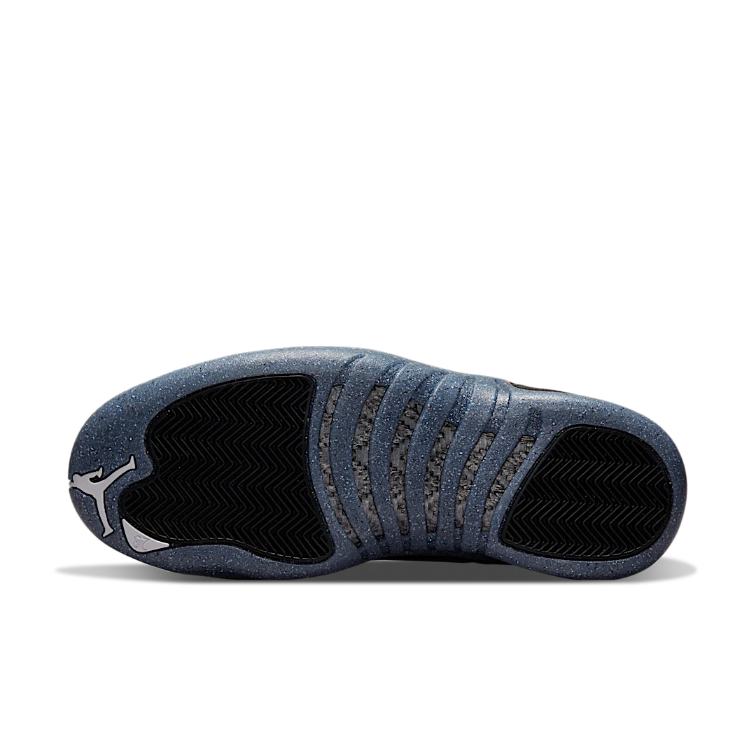 Overkicks - Air Jordan 12 Retro Utility (DC1062-006) - detalle suela