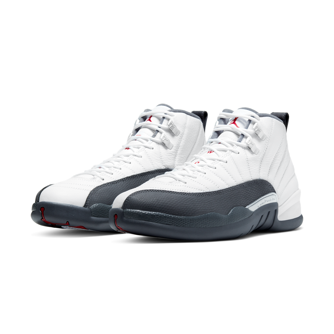 Overkicks - Air Jordan 12 Retro White Dark Grey (130690-160) - vista trasera