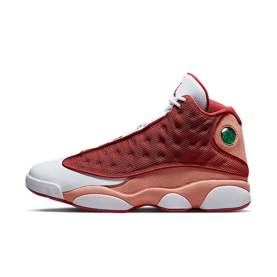 Overkicks - Air Jordan 13 Retro Dune Red (DJ5982-601) - vista lateral