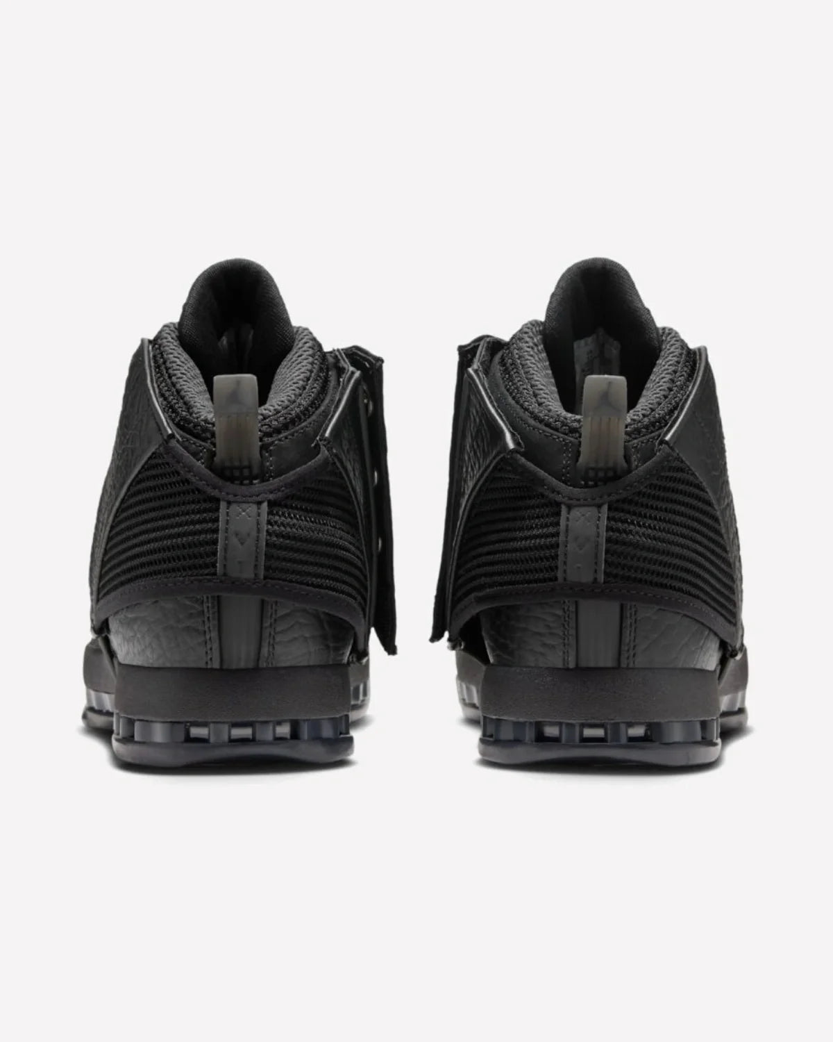 Overkicks - Air Jordan 16 Retro Black Pack (IZ2586-001) - imagen 4
