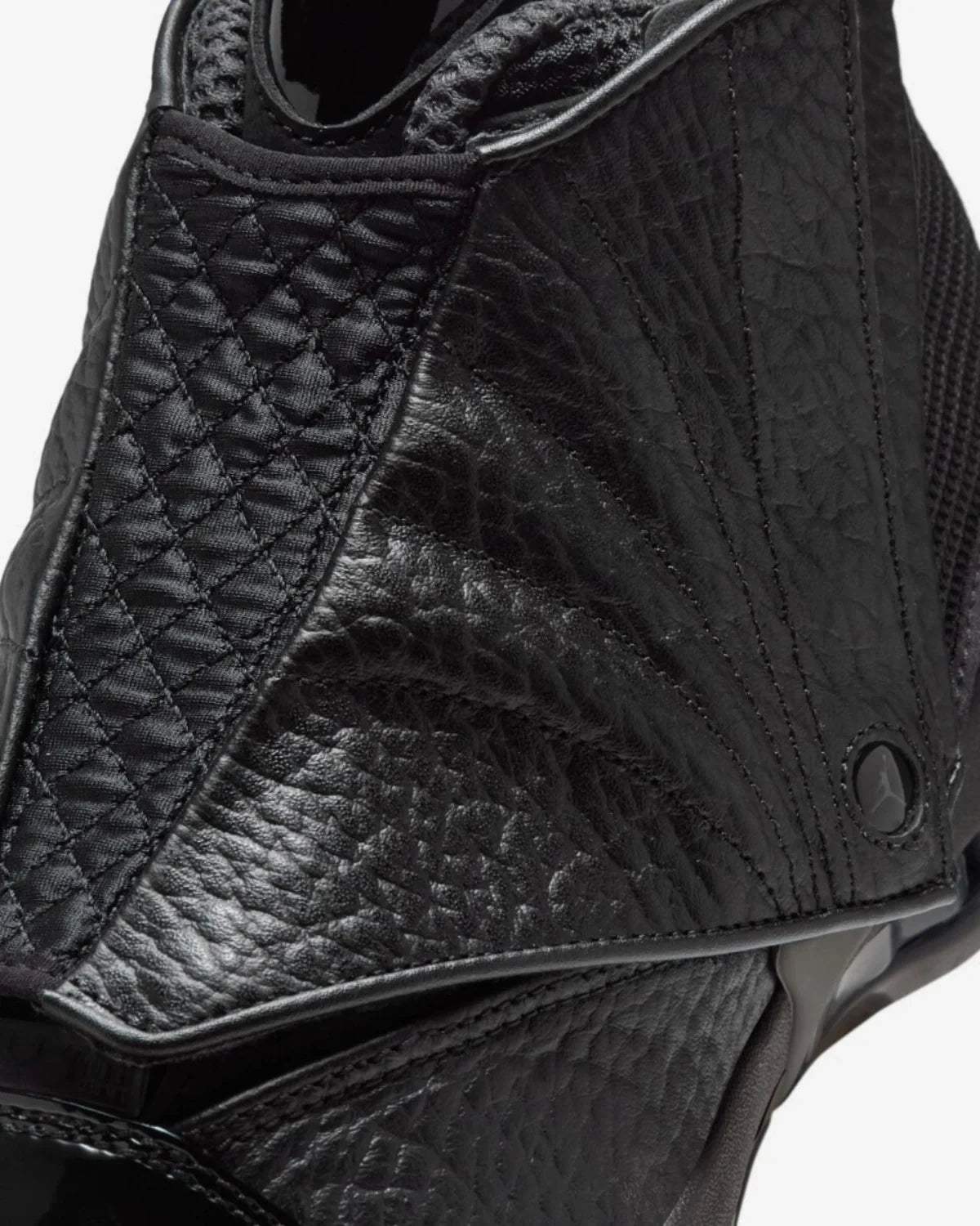 Overkicks - Air Jordan 16 Retro Black Pack (IZ2586-001) - imagen 6