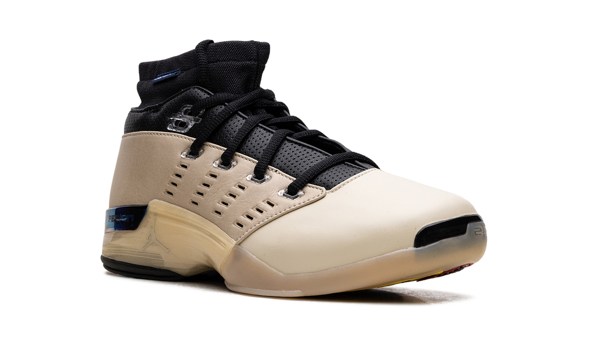 Overkicks - Air Jordan 17 Retro Low SP Infinite Archives (IH0177-200) - detalle lateral interior