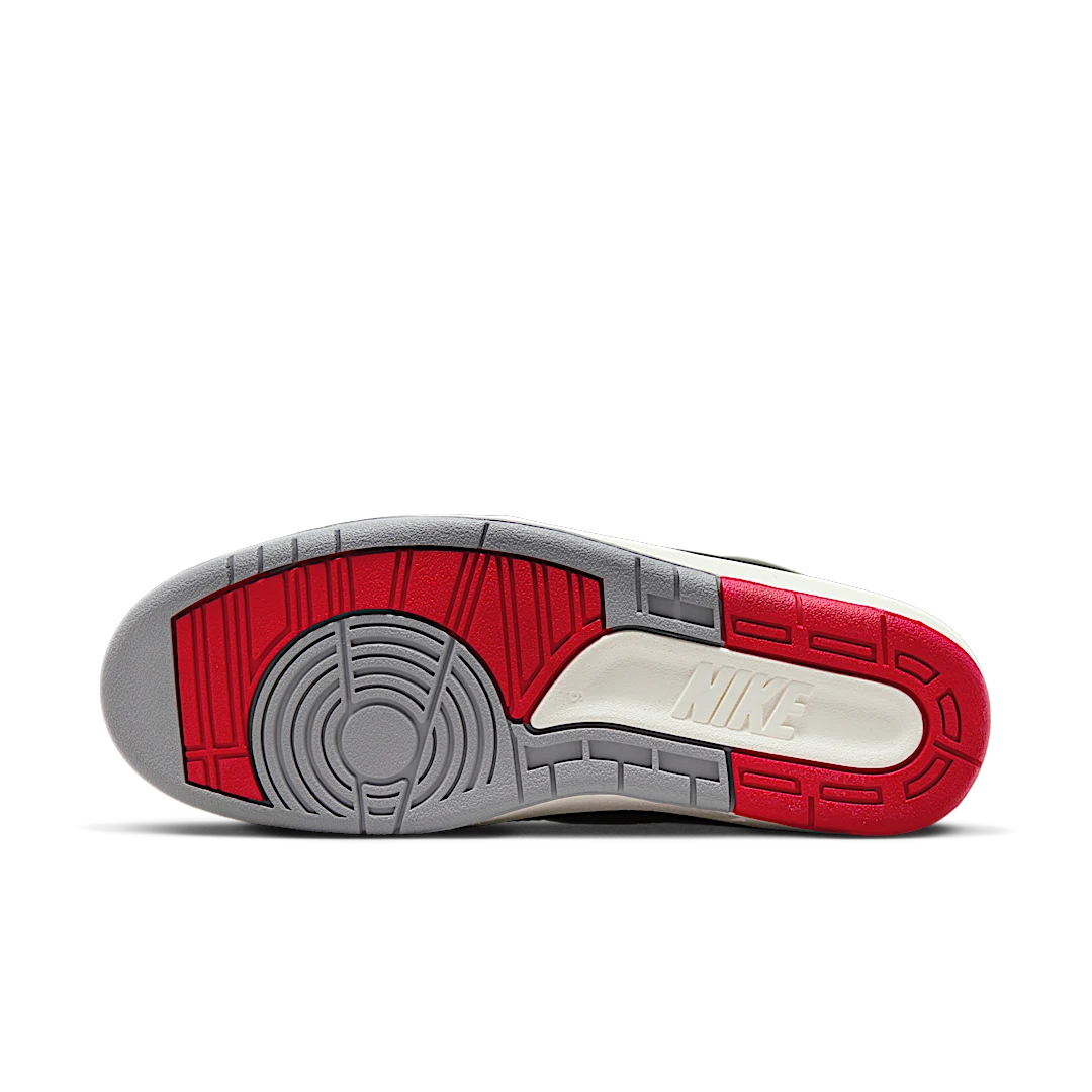 Overkicks - Air Jordan 2 Retro Black Cement (DR8884-001) - detalle suela