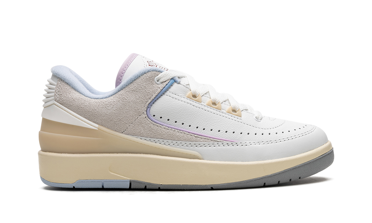 Overkicks - Air Jordan 2 Retro Low Look, Up in the Air (DX4401-146) - detalle talón