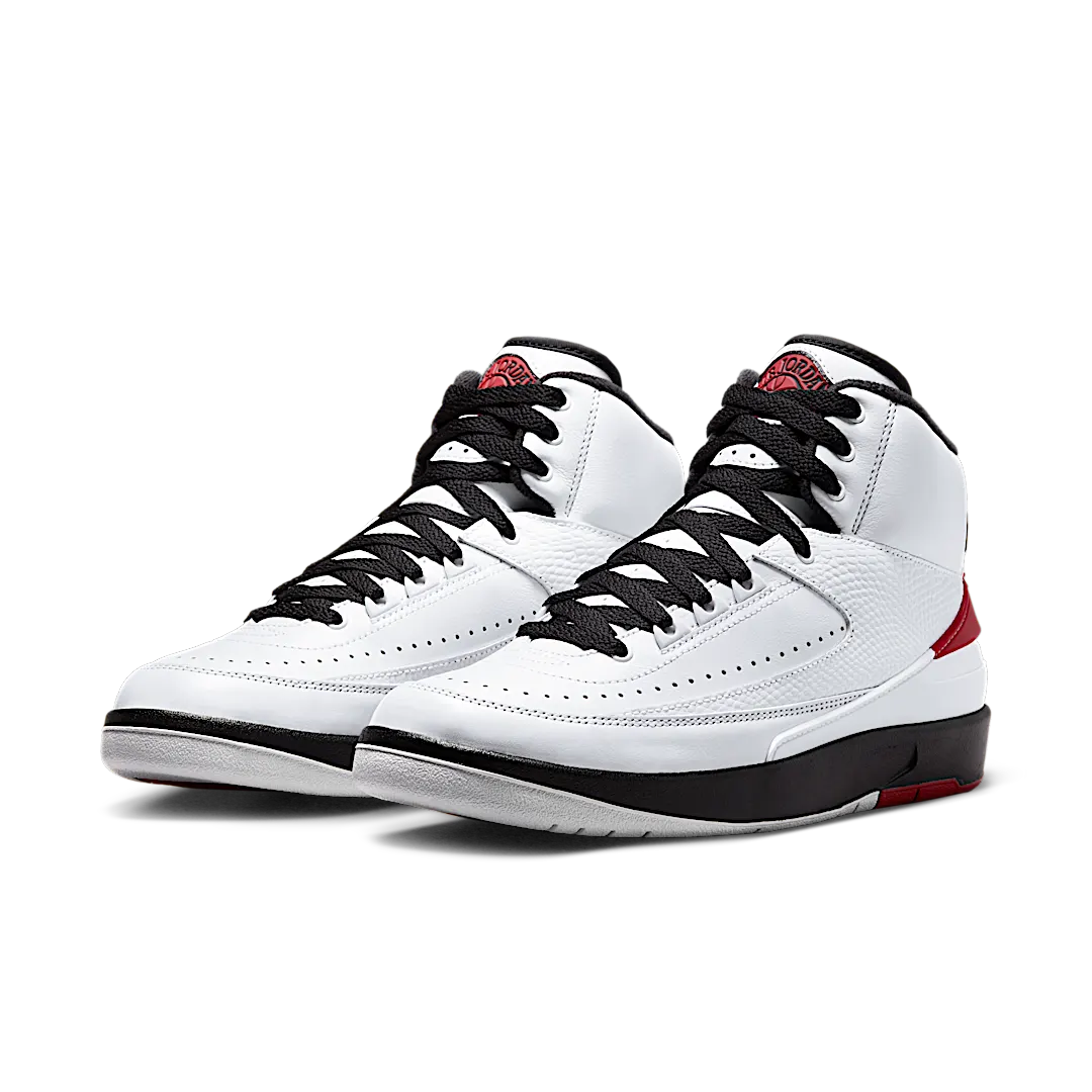 Overkicks - Air Jordan 2 Retro OG Chicago (2022) (DX4400-106) - vista trasera