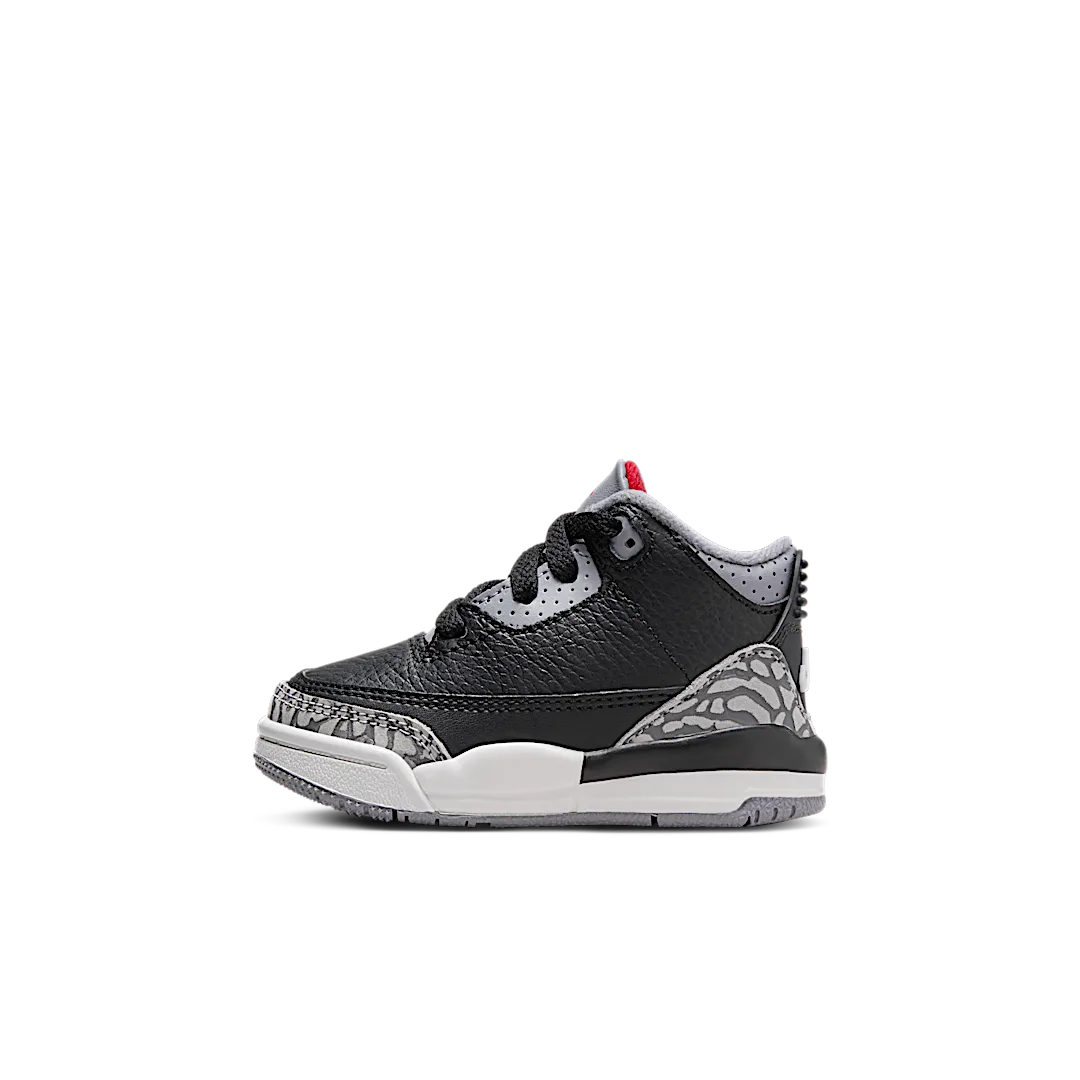 Overkicks - Air Jordan 3 Retro Black Cement (2024) (TD) (DM0968-010) - vista lateral