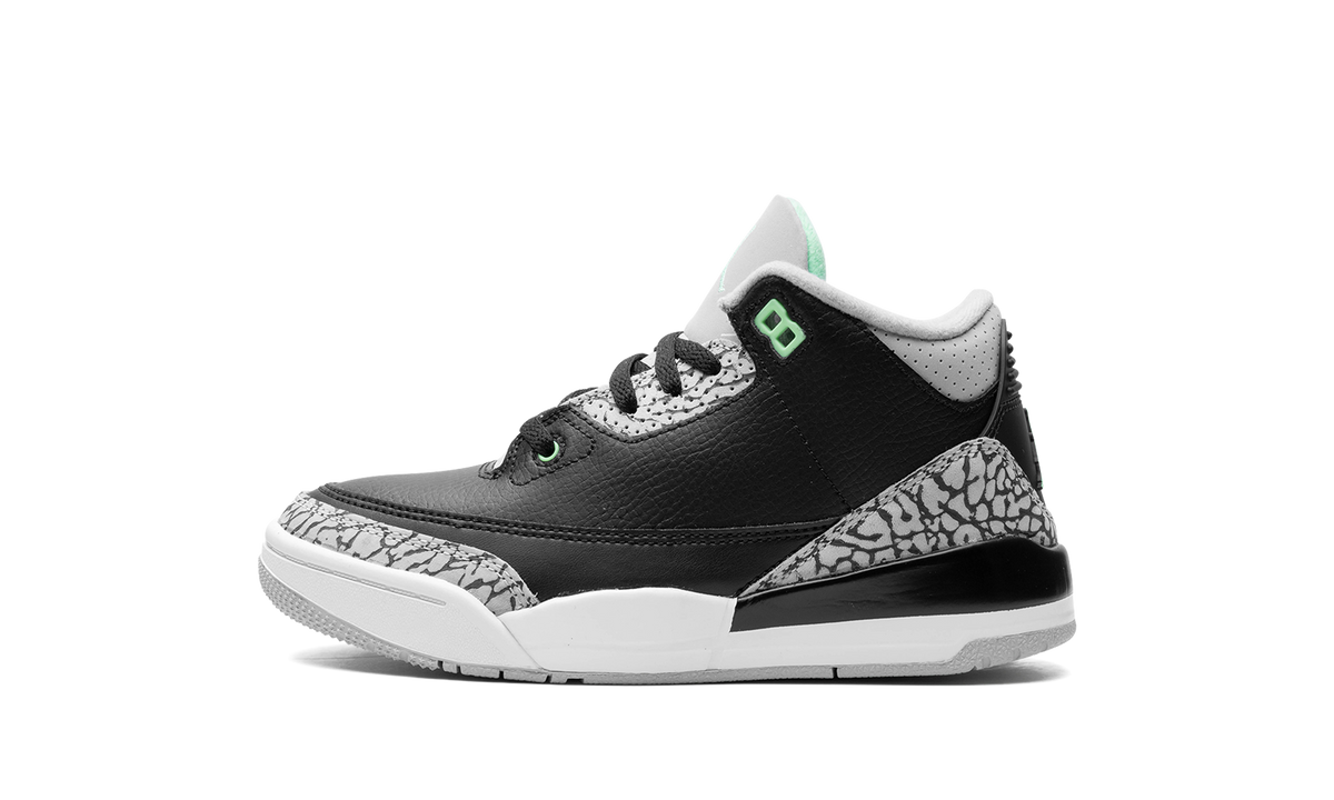 Overkicks - Air Jordan 3 Retro Green Glow (PS) (DM0966-031) - vista lateral