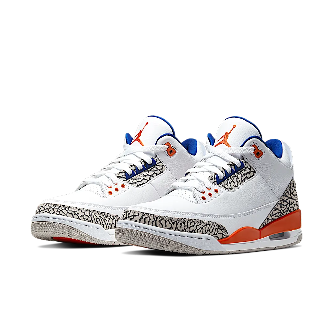 Overkicks - Air Jordan 3 Retro Knicks (136064-148) - vista trasera