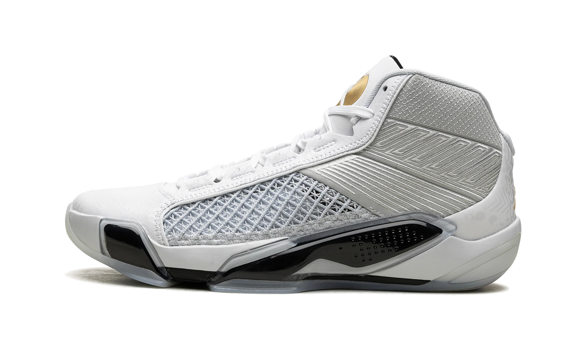 Overkicks - Air Jordan 38 FIBA (Clear Sole) (FN7481-100) - vista lateral