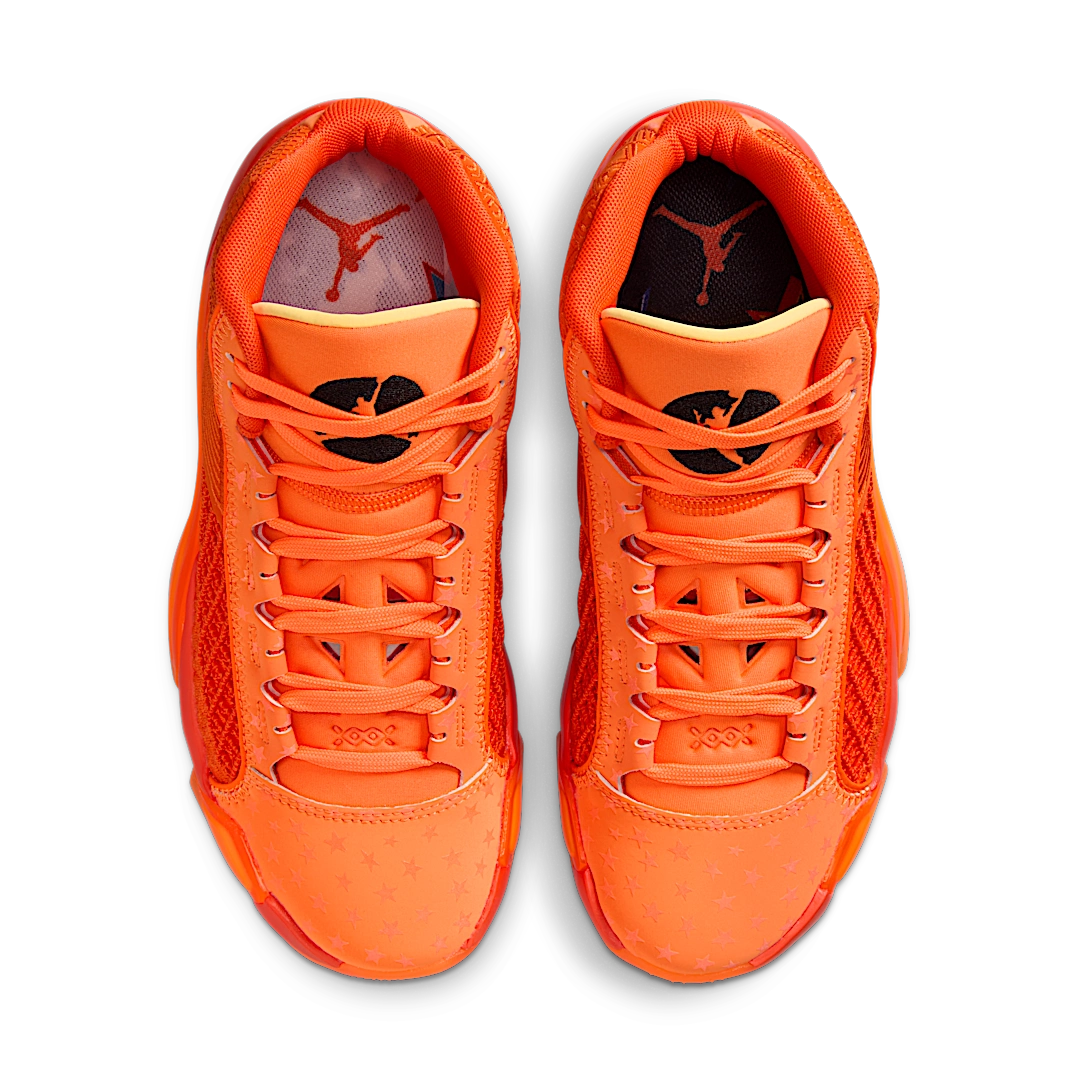 Overkicks - Air Jordan 38 WNBA Center Star (FQ9008-800) - par completo