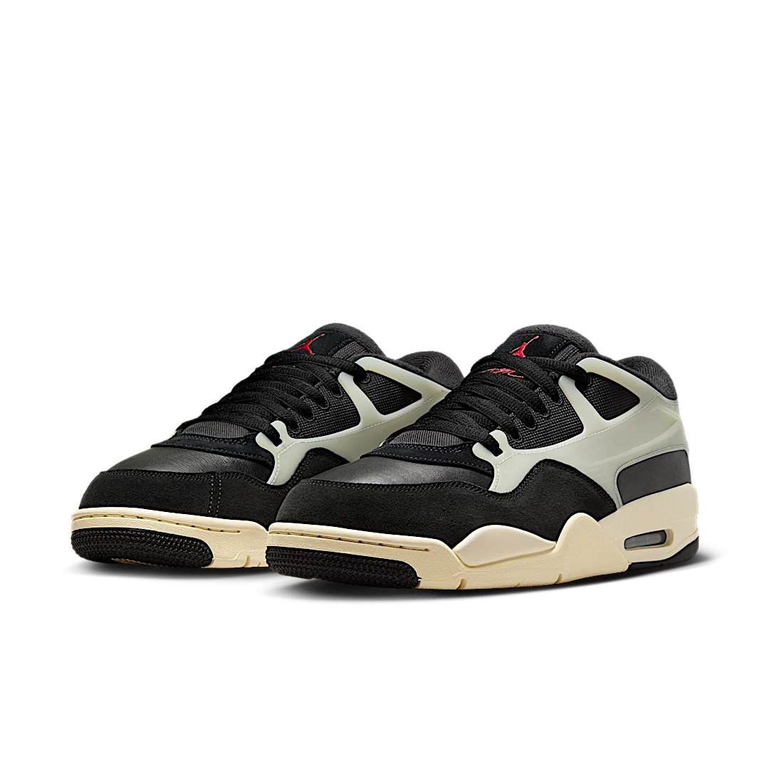Overkicks - Air Jordan 4 RM Black Sail (FQ7939-006) - vista trasera