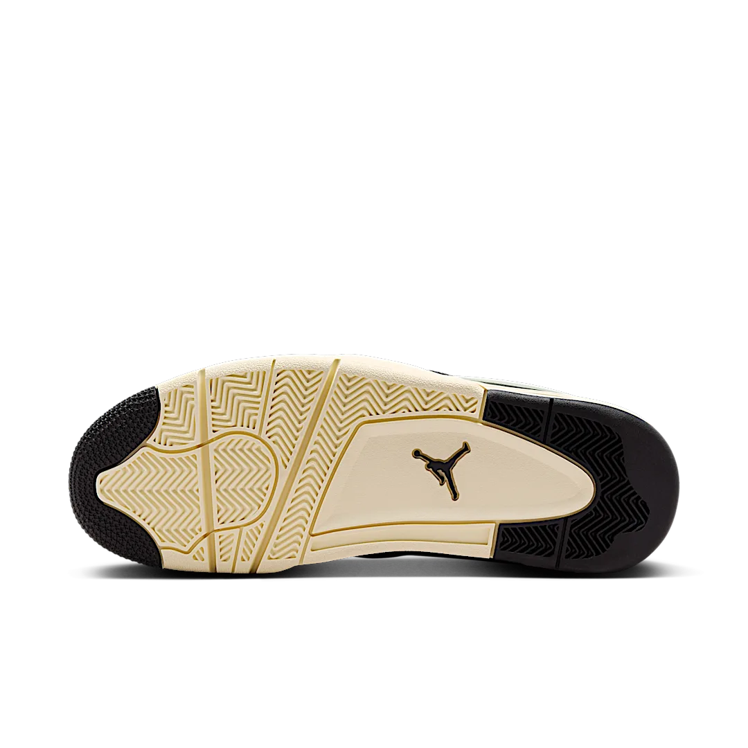 Overkicks - Air Jordan 4 RM Black Sail (FQ7939-006) - detalle suela