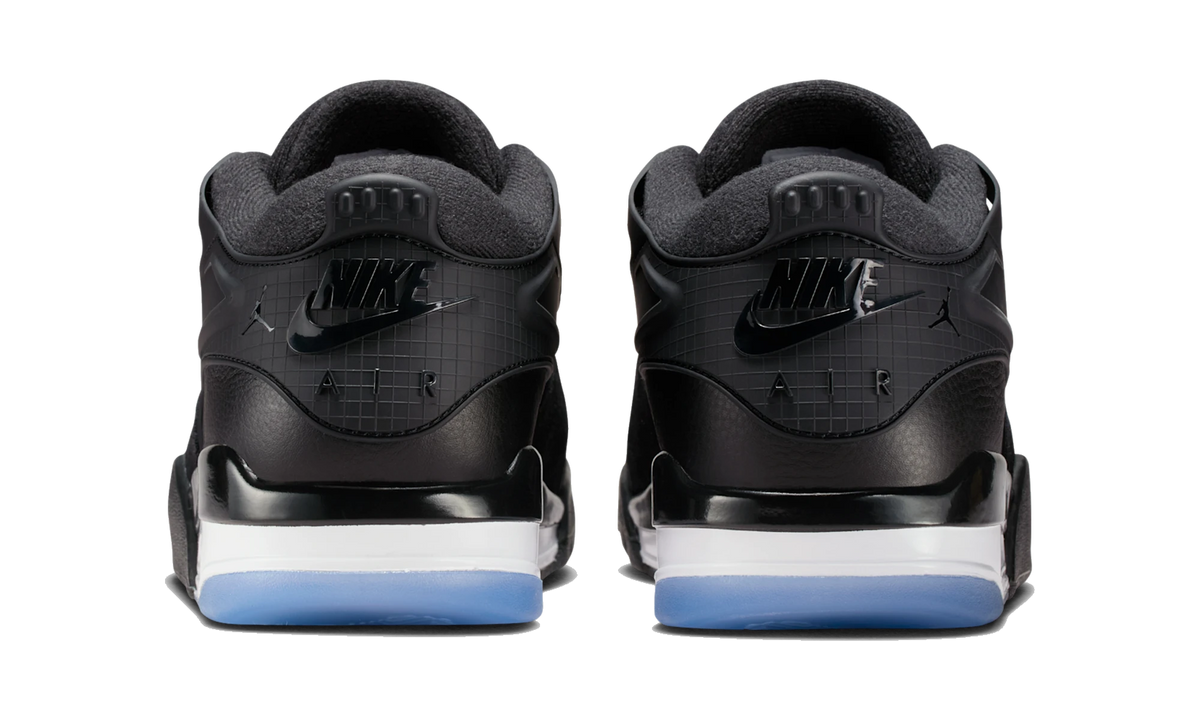 Overkicks - Air Jordan 4 RM Black White Varsity Red (FQ7939-009) - detalle talón