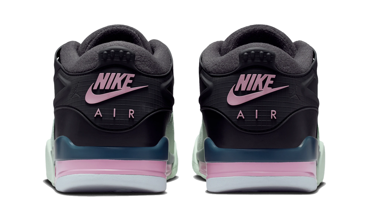Overkicks - Air Jordan 4 RM Easter (2026) (FQ7939-008) - detalle talón