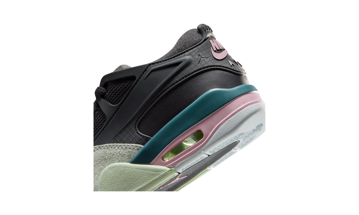 Overkicks - Air Jordan 4 RM Easter (2026) (GS) (FQ7938-008) - imagen 8