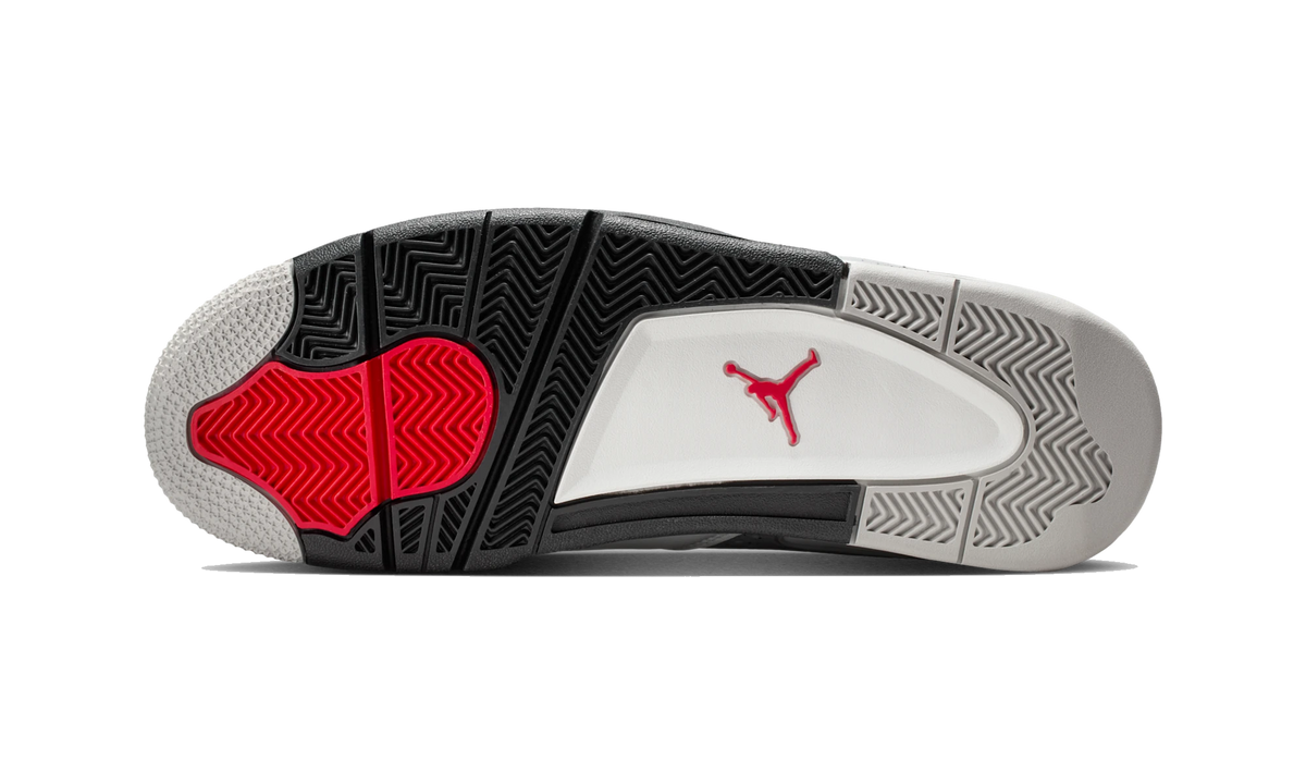Overkicks - Air Jordan 4 RM White Cement (IO7434-121) - par completo
