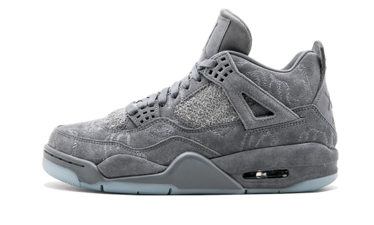 Overkicks - Air Jordan 4 Retro Kaws (930155-003) - vista lateral