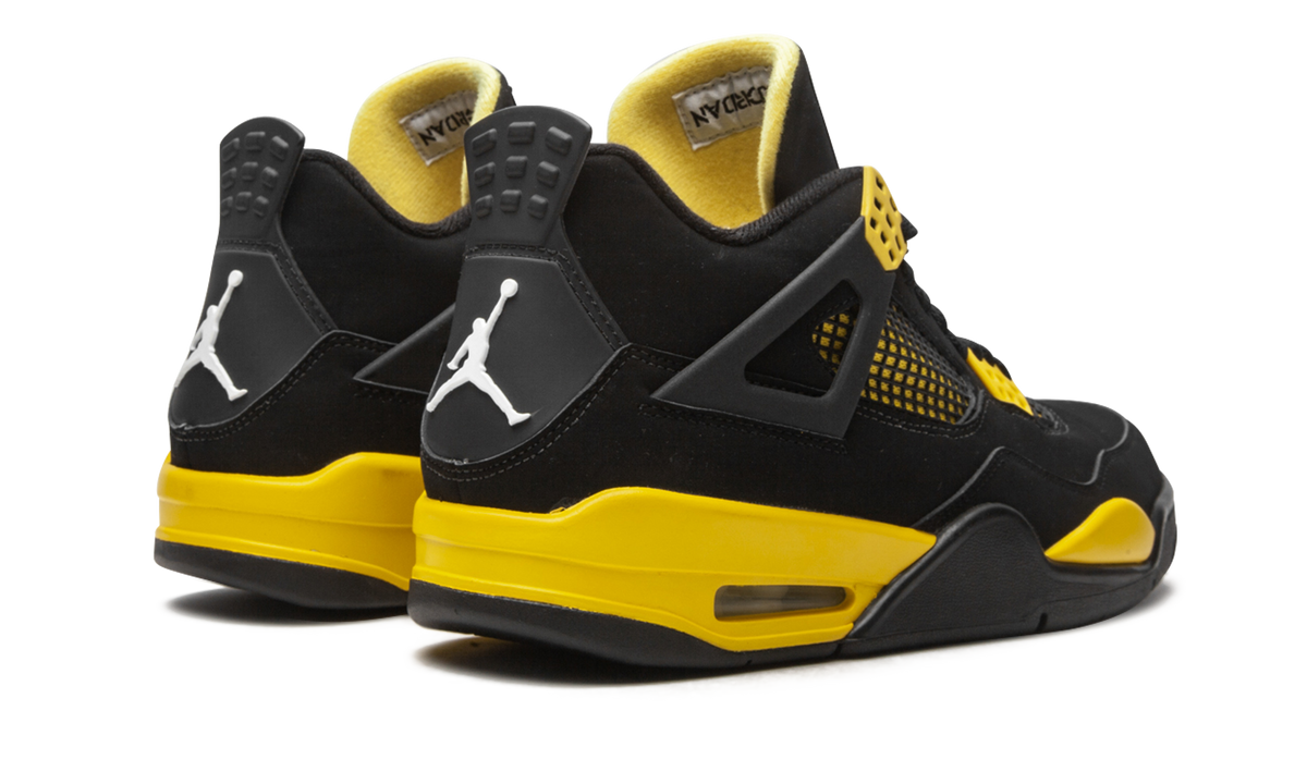 Overkicks - Air Jordan 4 Retro Thunder (2012) (308497-008) - par completo