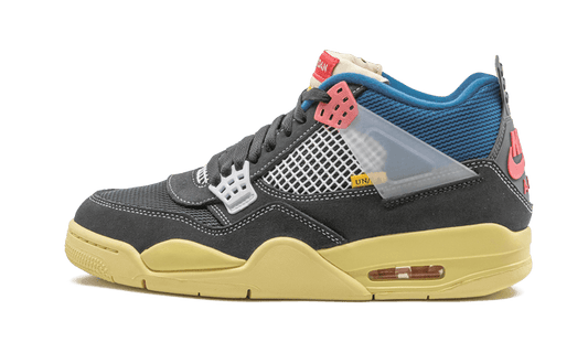 Overkicks - Air Jordan 4 Retro Union Off Noir (DC9533-001) - vista lateral